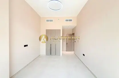 شقة - غرفة نوم - 2 حمامات للإيجار في جولف فيزتا هايتس - مدينة دبي الرياضية - دبي