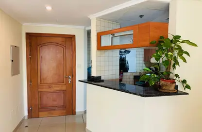 شقة - غرفة نوم - 1 حمام للايجار في برج مانشستر - دبي مارينا - دبي