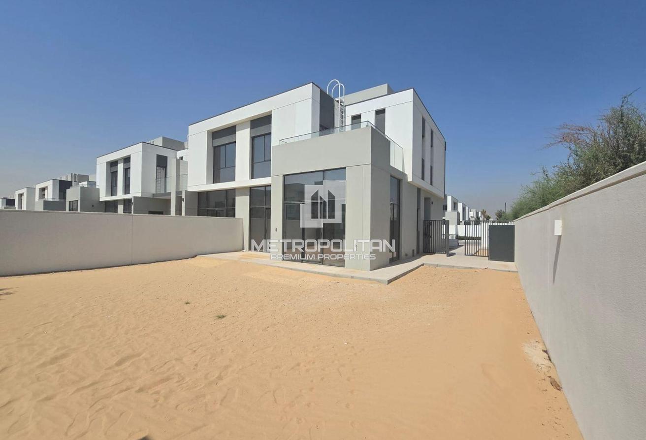 Corner Unit | Type B | Vacant | Bigger Plot photo 19