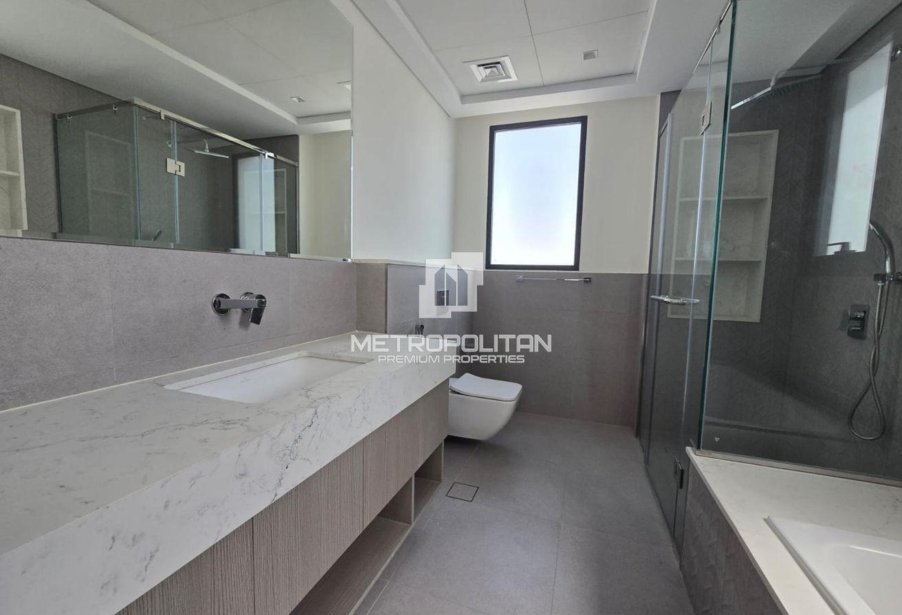 Corner Unit | Type B | Vacant | Bigger Plot photo 17