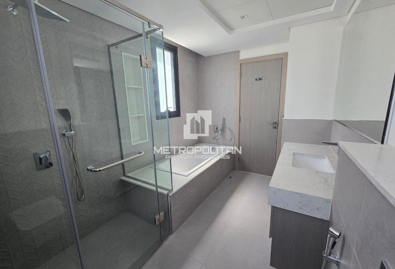 Corner Unit | Type B | Vacant | Bigger Plot photo 16