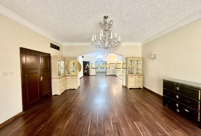 81109209 - Property Image 3