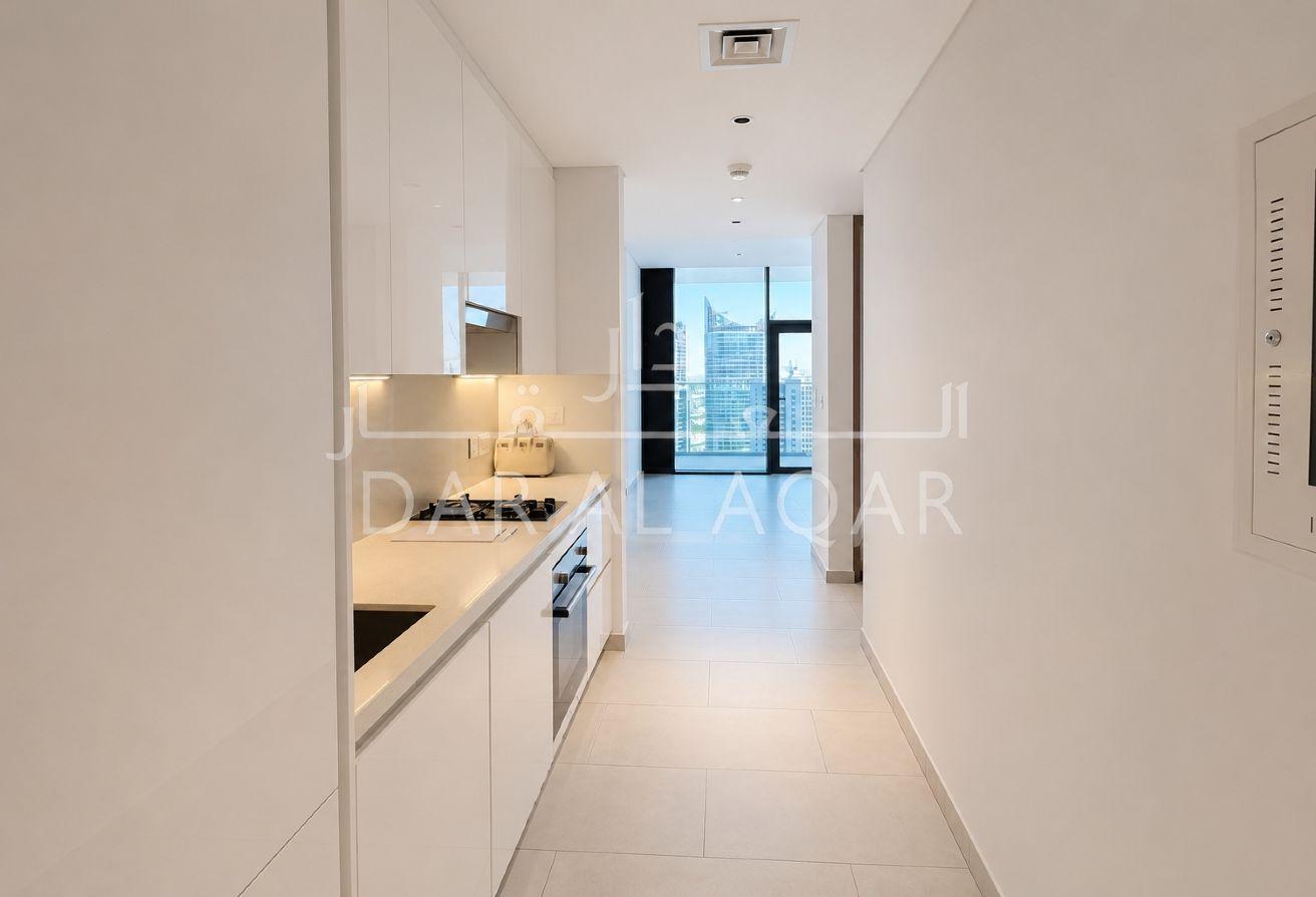 Best Layout | Unfurnished Studio | Prime Location photo 5