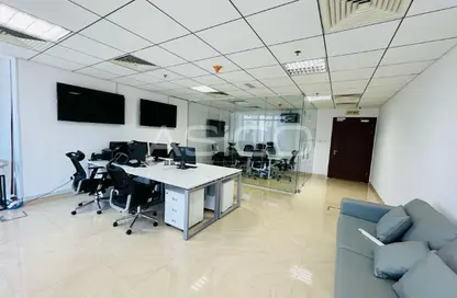 مكتب للايجار في متروبوليس - الخليج التجاري - دبي