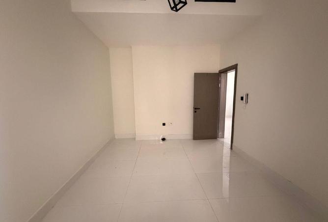 78204195 - Property Image 3