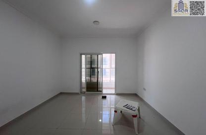 Apartment - 2 Bedrooms - 2 Bathrooms for rent in Al Jurf Industrial 3 - Al Jurf Industrial - Ajman