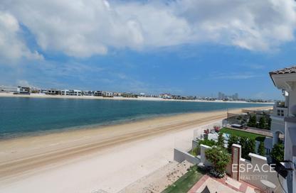 Villa - 4 Bedrooms - 5 Bathrooms for sale in Garden Homes Frond O - Garden Homes - Palm Jumeirah - Dubai