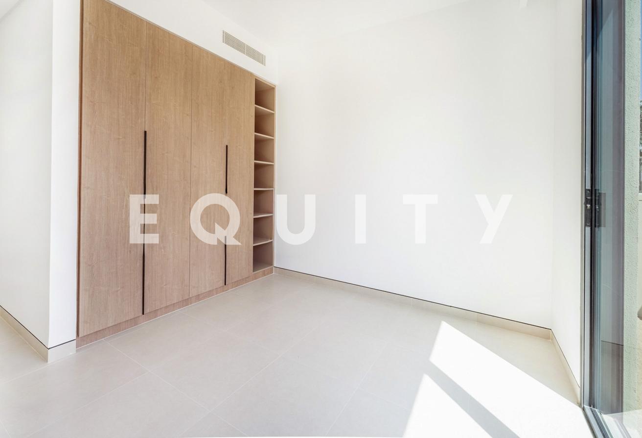 Single Row | Now Available | Call Now | 4 BR photo 15