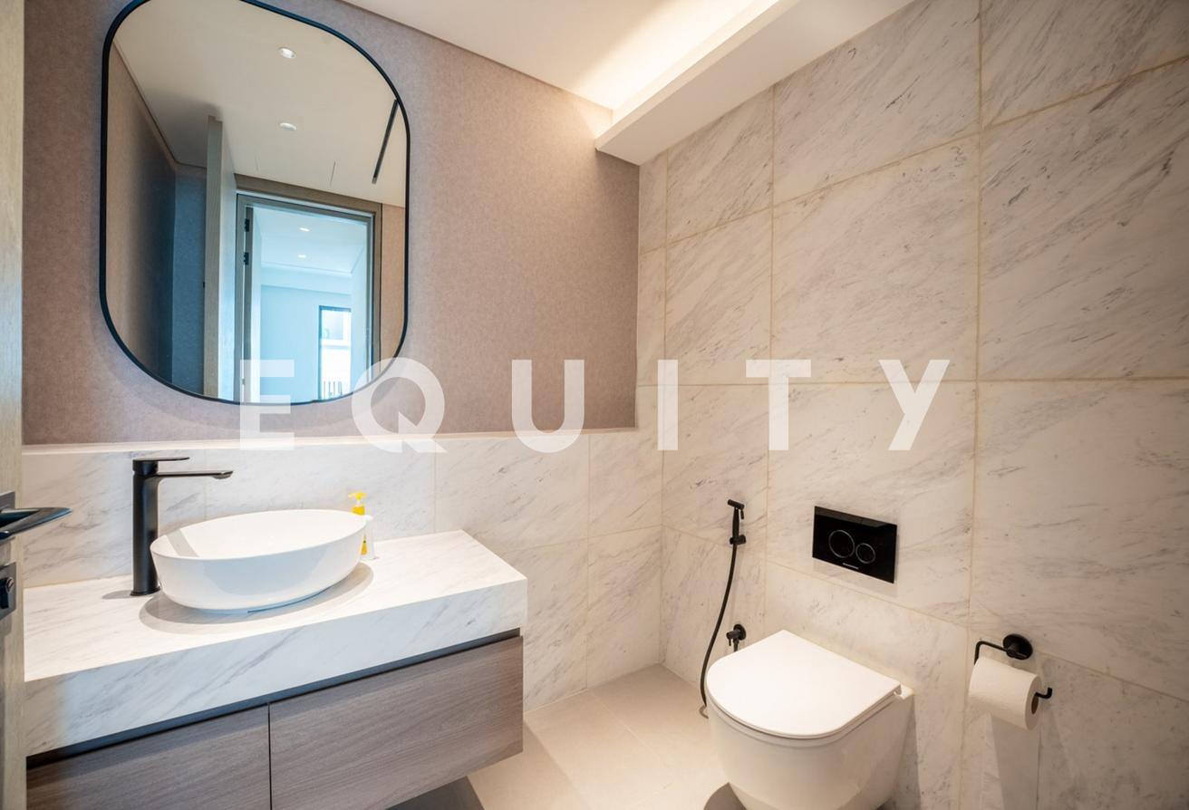 Single Row | Now Available | Call Now | 4 BR photo 8