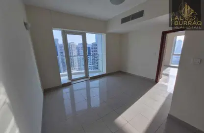 Apartment - 1 Bedroom - 2 Bathrooms for rent in Cricket Tower - Dubai Sports City - Dubai Apartment - 1 Bedroom - 2 Bathrooms for rent in Cricket Tower - Dubai Sports City - Dubai