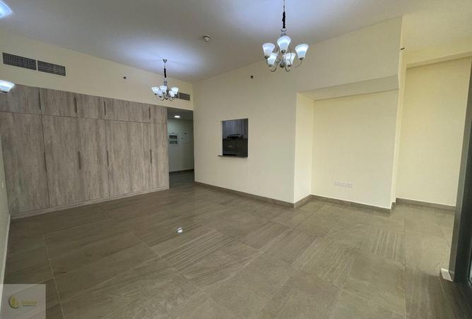 82781976 - Property Image 3