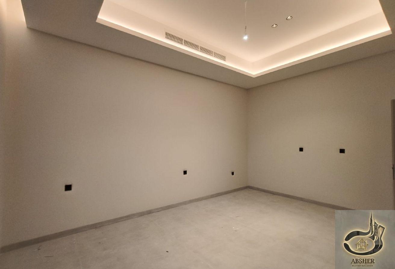 Luxury 4 Bedrooms Modern Design Brand New photo 8