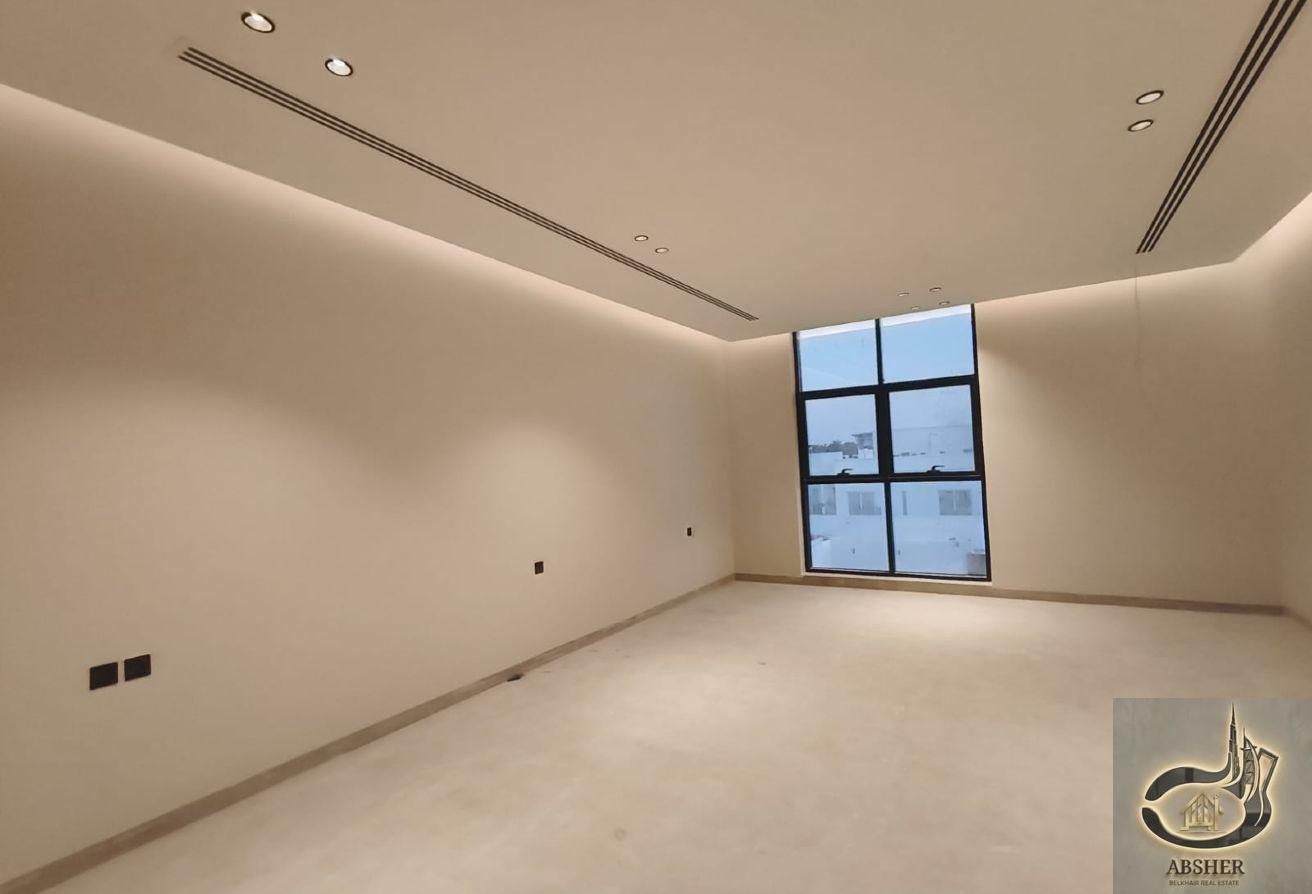 Luxury 4 Bedrooms Modern Design Brand New photo 12