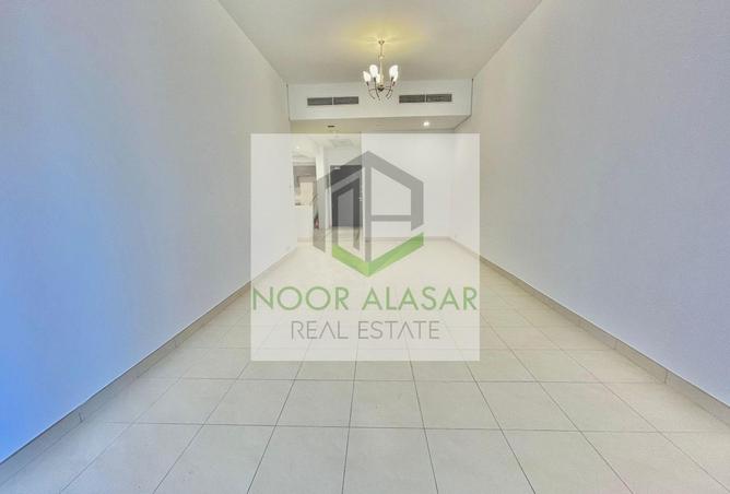 53600443 - Property Image 2