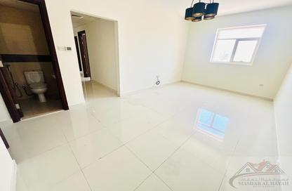 Apartment - 2 Bedrooms - 2 Bathrooms for rent in Muwaileh 3 Building - Muwaileh - Sharjah