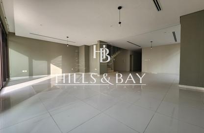 Villa - 3 - 5 for rent in Topanga - The Park Villas - Damac Hills - Dubai