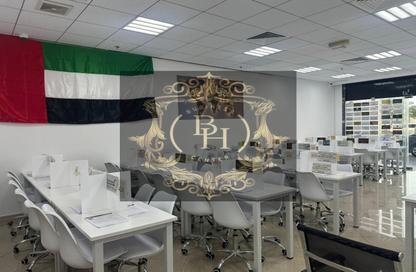 Co-working space - Studio - 3 Bathrooms for rent in Ajman Creek Towers - Al Rashidiya 1 - Al Rashidiya - Ajman Co-working space - Studio - 3 Bathrooms for rent in Ajman Creek Towers - Al Rashidiya 1 - Al Rashidiya - Ajman