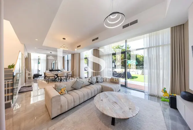 156016953 - Property Image 2