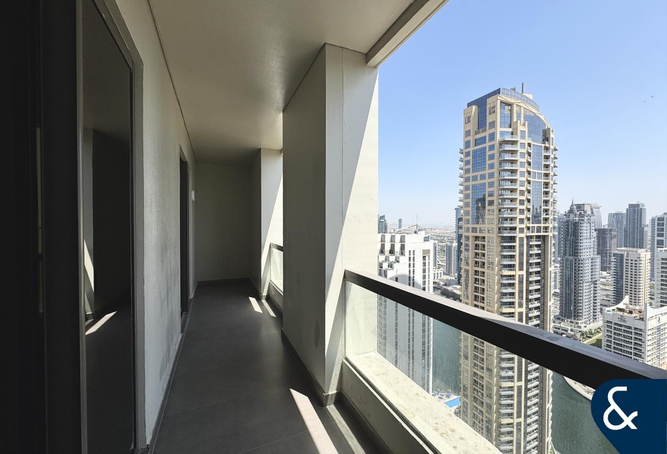 Upgraded | Fully Furnished | Marina View photo 9