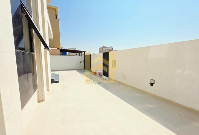 117720025 - Property Image 3