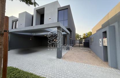 Townhouse - 3 Bedrooms - 5 Bathrooms for sale in Robinia - Masaar - Tilal City - Sharjah