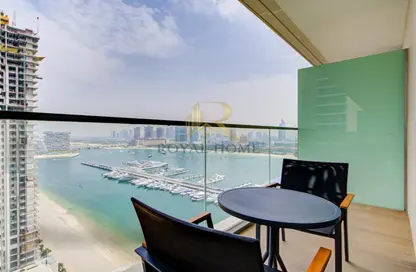 شقة - غرفة نوم - 2 حمامات للايجار في برج Marina Vista 1 - مارينا فيستا - إعمار بيتشفرونت - دبي هاربور - دبي