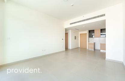 Apartment - 2 - 3 for sale in Golf Heights - The Views - Dubai