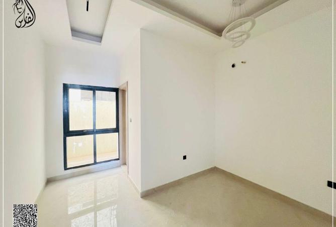 101296460 - Property Image 2