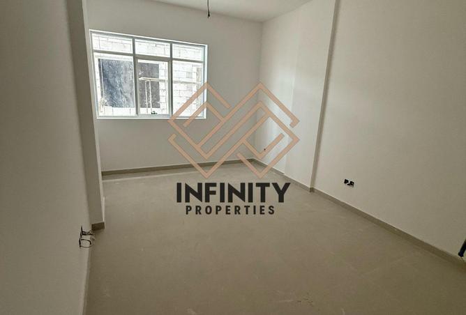 71124122 - Property Image 3