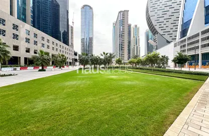 Office Space - Studio for rent in The Regal Tower - Business Bay - Dubai