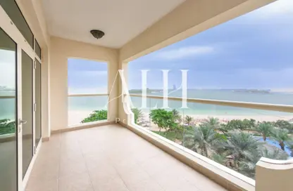 Apartment - 2 Bedrooms - 3 Bathrooms for rent in Al Dabas - Shoreline Apartments - Palm Jumeirah - Dubai