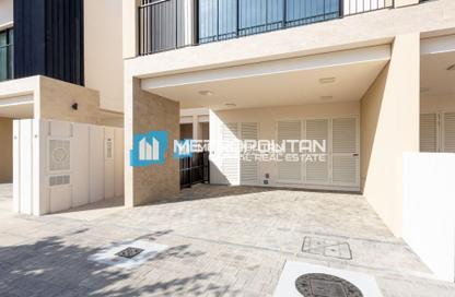 Townhouse - 2 Bedrooms - 3 Bathrooms for sale in The Dahlias - Yas Acres - Yas Island - Abu Dhabi