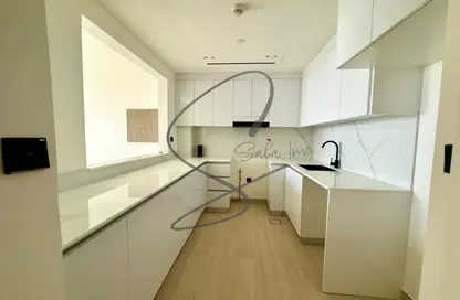 شقة - 2 غرف نوم - 2 حمامات للبيع في بن غاطي كريست - الضاحية 13 - قرية جميرا الدائرية - دبي