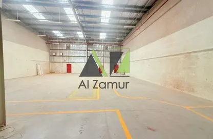 Warehouse - Studio - 2 Bathrooms for rent in Dubai Investment Park (DIP) - Dubai