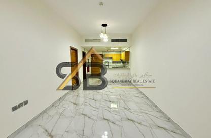 Apartment - 1 - 1 for rent in Central 1 Dubai 5 - Jumeirah Garden City - Al Satwa - Dubai