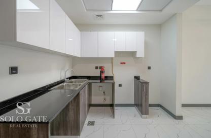 Apartment - 2 - 2 for rent in Rukan Tower B - Rukan Tower - Rukan - Dubai Apartment - 2 - 2 for rent in Rukan Tower B - Rukan Tower - Rukan - Dubai