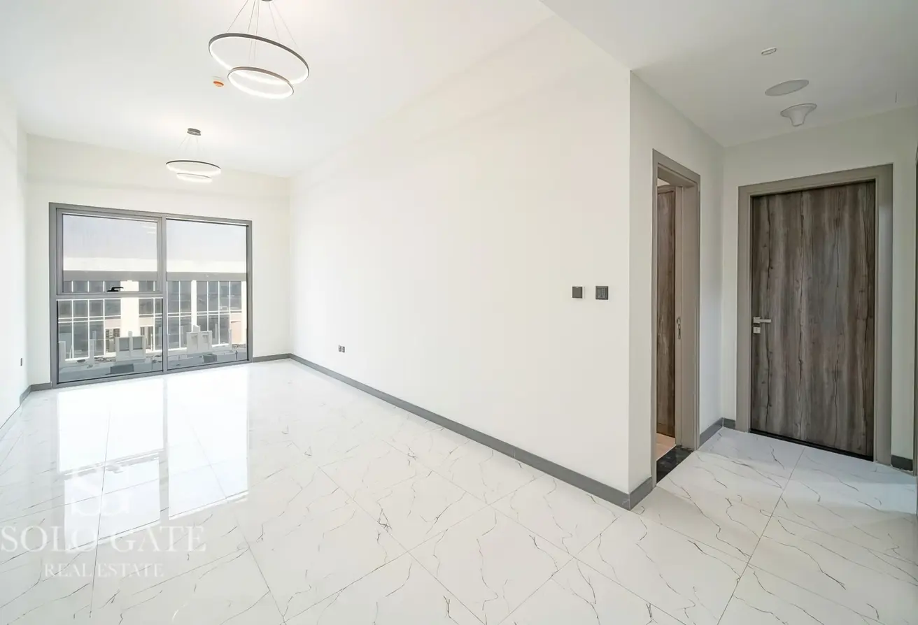 118586409 - Property Main Image