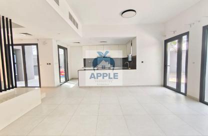 Townhouse - 3 - 4 for rent in Sarab 2 - Aljada - Sharjah