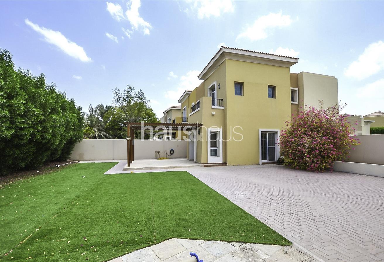 Type 3E | Huge Garden | Great location photo 2