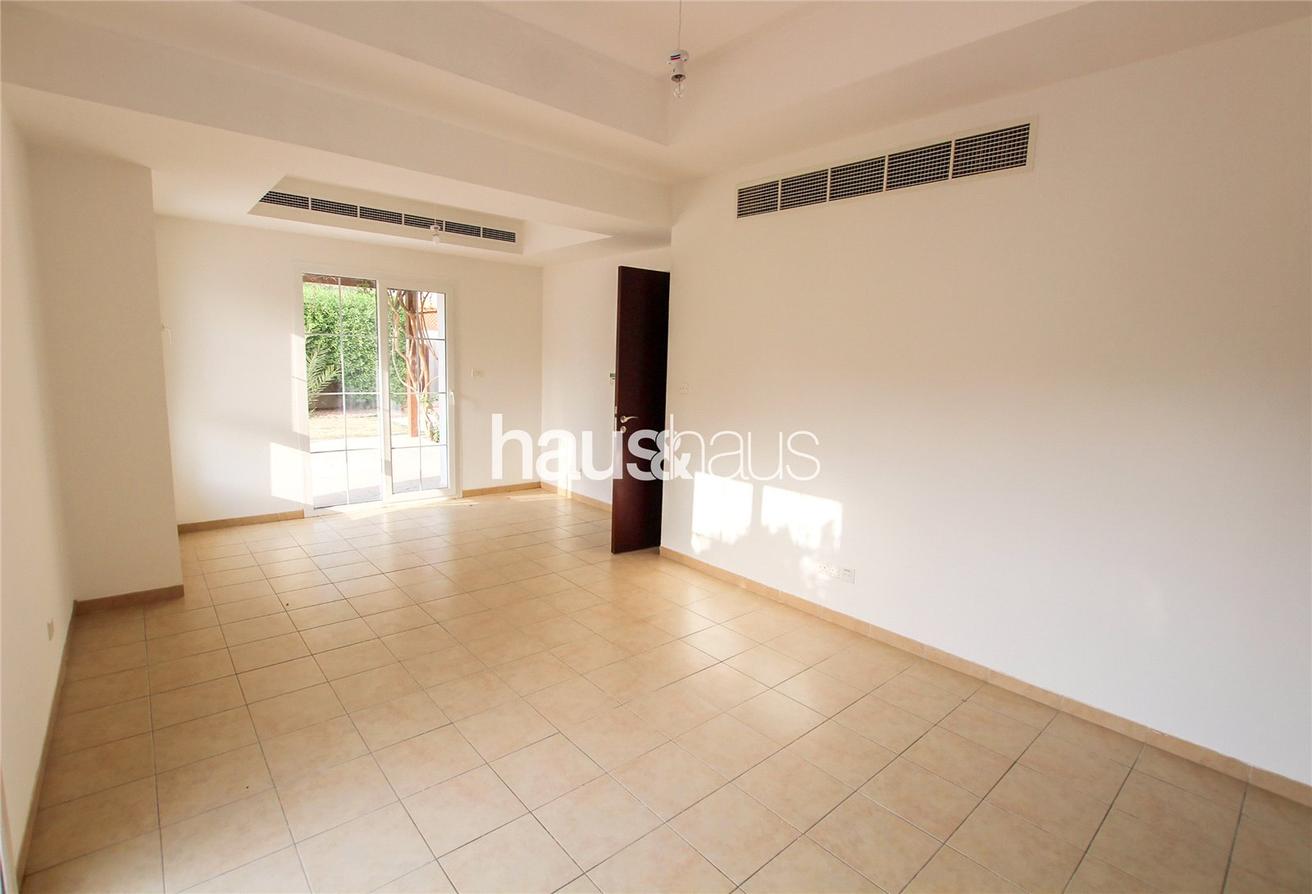 Type 3E | Huge Garden | Great location photo 3