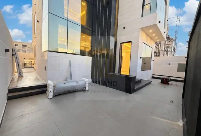135637468 - Property Image 3