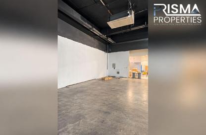 Warehouse - Studio - 1 for rent in Al Quoz Industrial Area 1 - Al Quoz Industrial Area - Al Quoz - Dubai