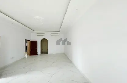 Villa - 6 Bedrooms for rent in Mohamed Bin Zayed City Villas - Mohamed Bin Zayed City - Abu Dhabi Villa - 6 Bedrooms for rent in Mohamed Bin Zayed City Villas - Mohamed Bin Zayed City - Abu Dhabi