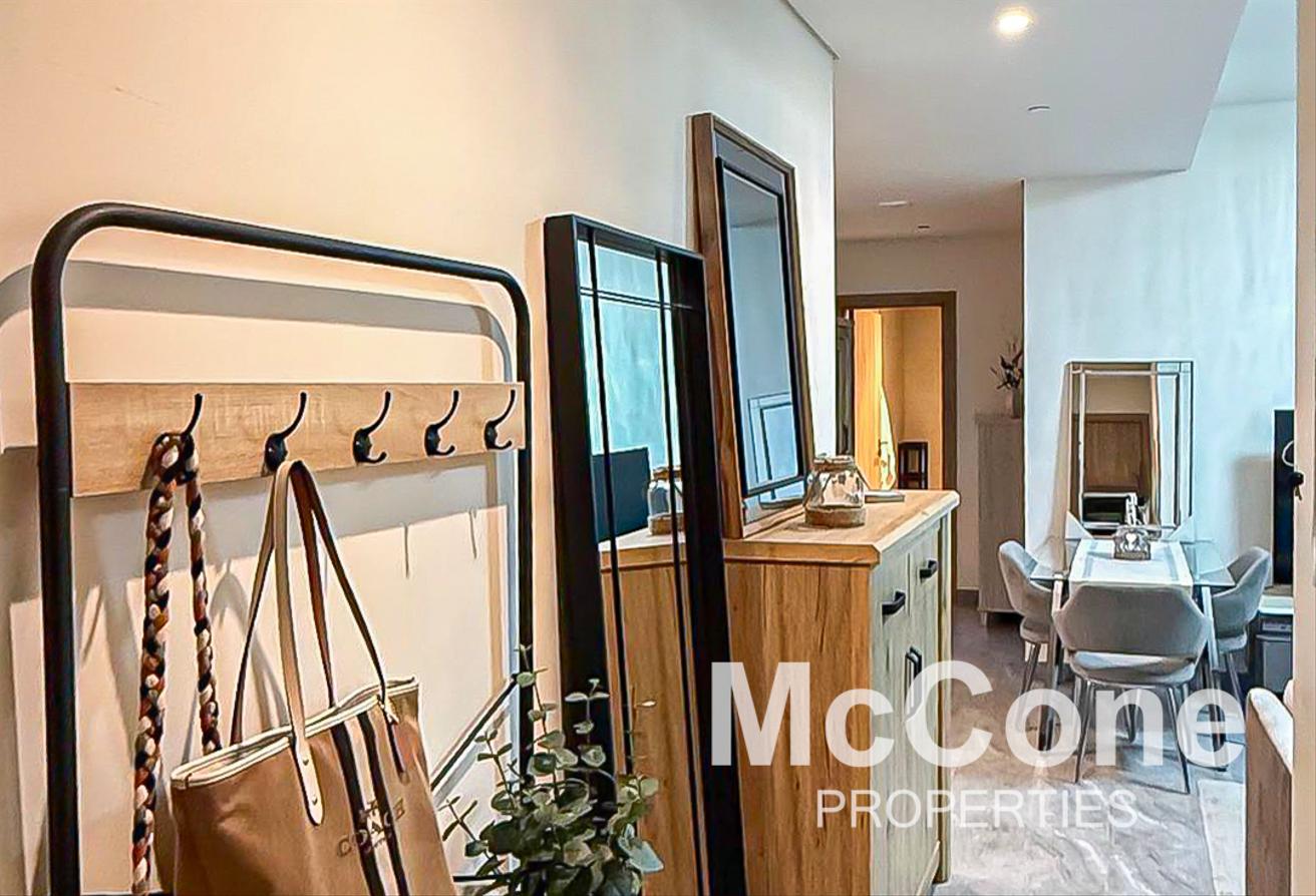 Luxury Furnished | Largest Terrace | Waterfront photo 21