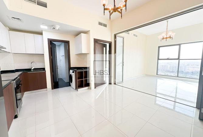 RENTED | POOL VIEW | HIGH FLOOR