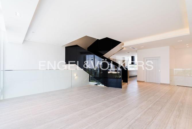 106420462 - Property Image 2