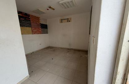Land - Studio for rent in Al Jlail - Al Sajaa - Sharjah
