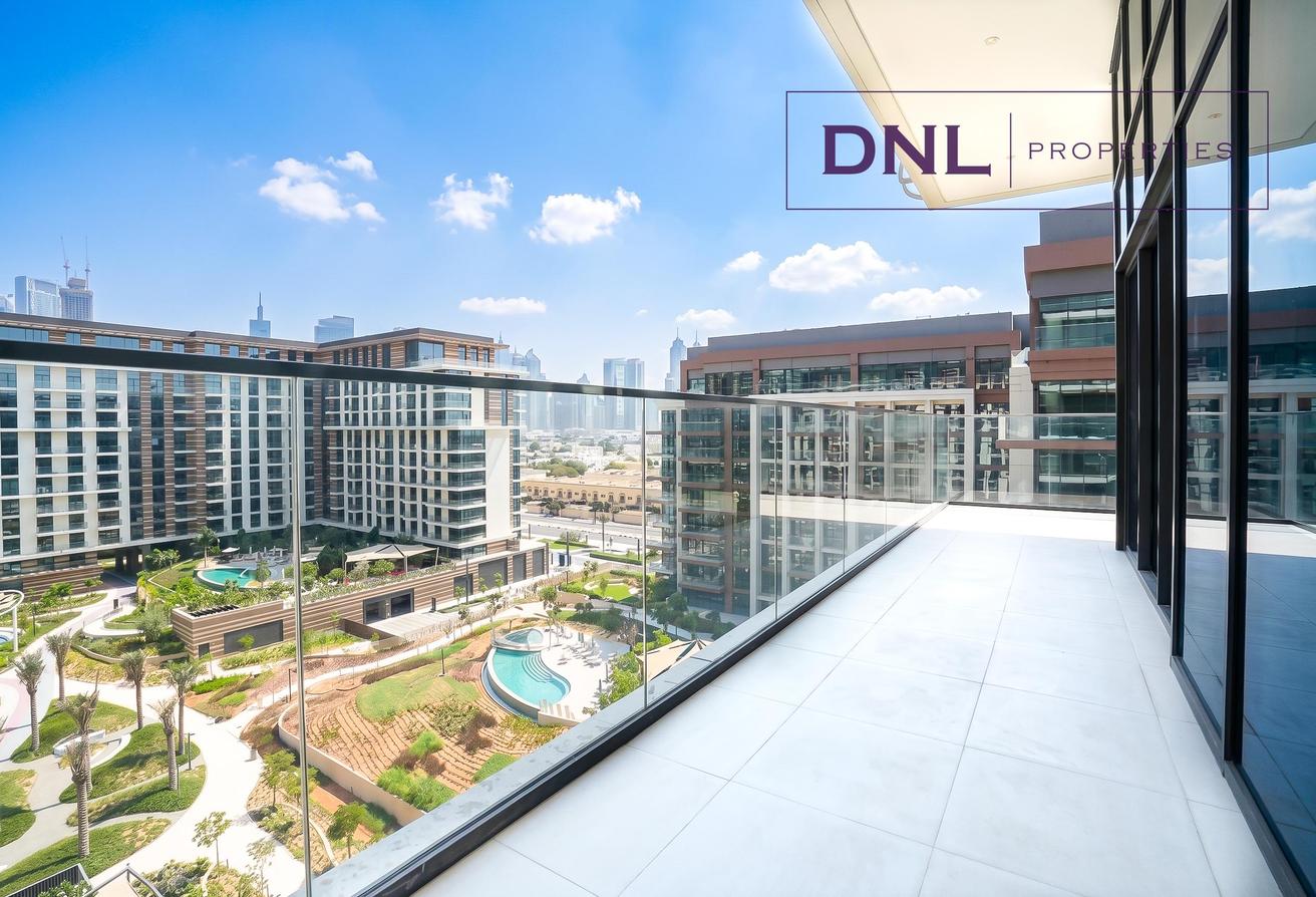 Burj And Park View | Spacious | Kitchen Appliances photo 12