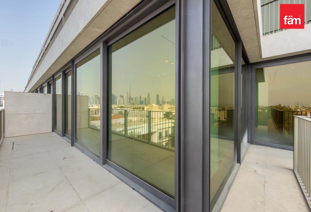 2br+M | Ultra Luxury Location | Burj Views photo 26
