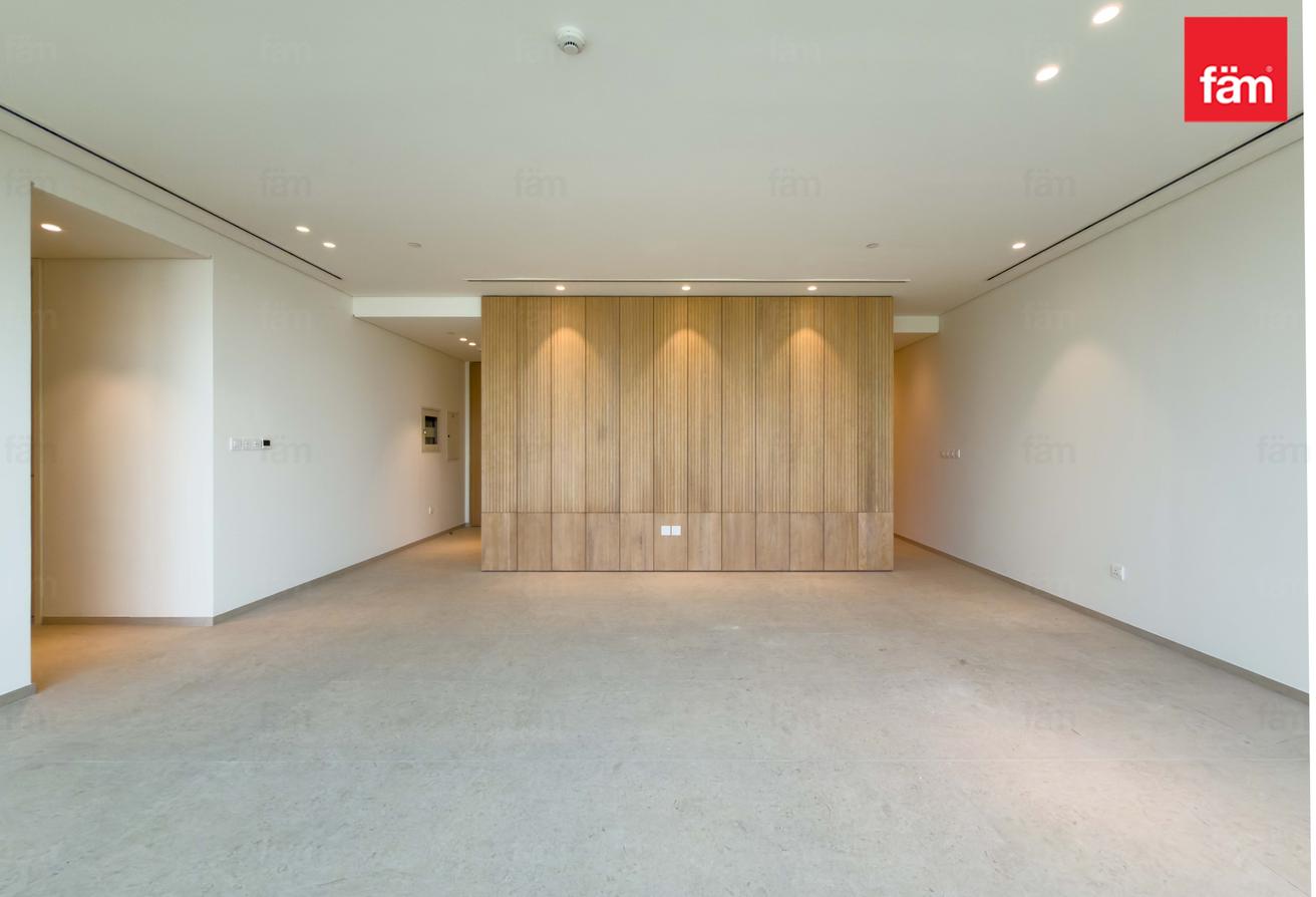 2br+M | Ultra Luxury Location | Burj Views photo 3